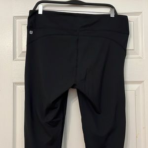 NWT Fabletics Powerform Dhyana Capri XXL/16-18